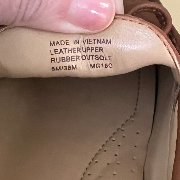 Michael Kors tan leather moccasins - Picture 8 of 10